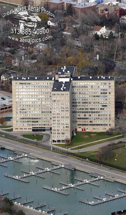 River House Apartments Detroit, Michigan
