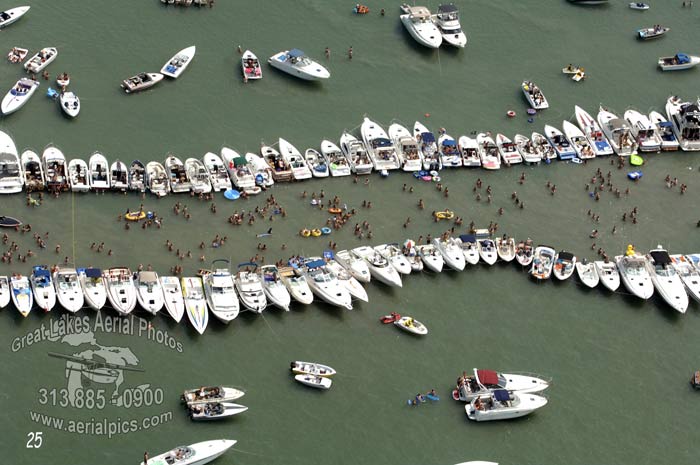 #25  Muscamoot Bay Raft 2009 ©