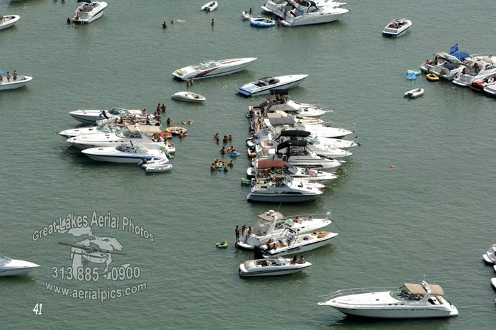 #41  Muscamoot Bay Raft 2009 ©